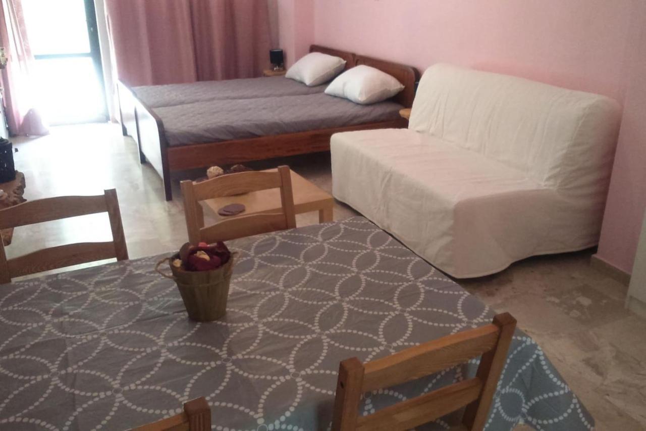 Tolo Beach Studios Екстериор снимка